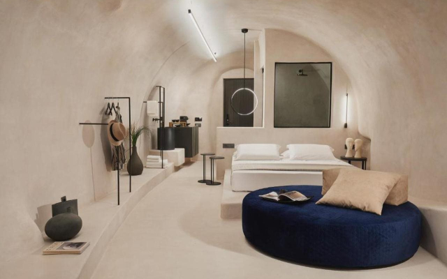 Divine Cave Experience