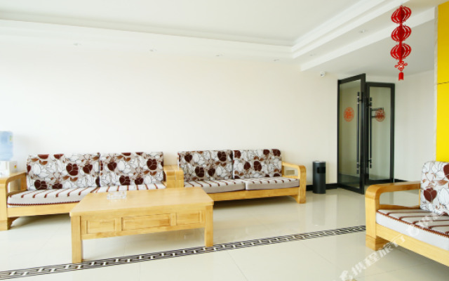 7 Days Sunshine Hotel (Ganzhou Cultural Square)