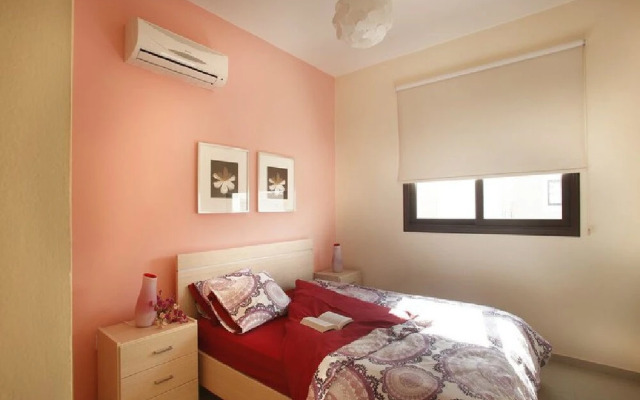 Valentina Townhouse