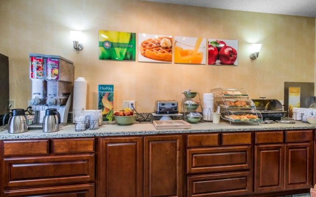 Quality Inn Denver Westminster