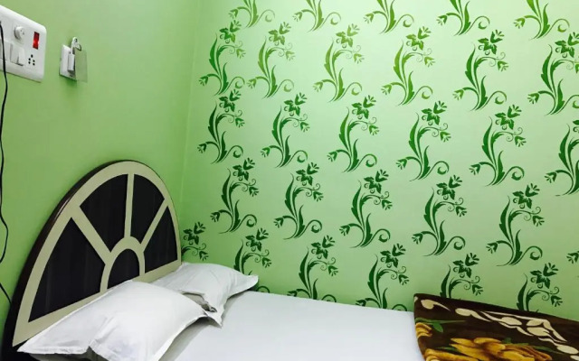 Hotel Shiv Ganga