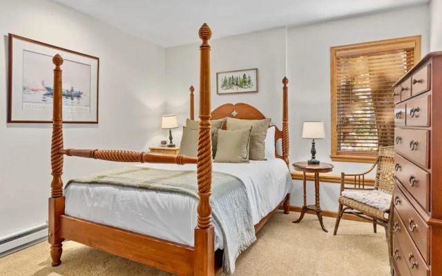 Dances With Wolves Vacation At Windcliff 3 Bedroom Home by RedAwning