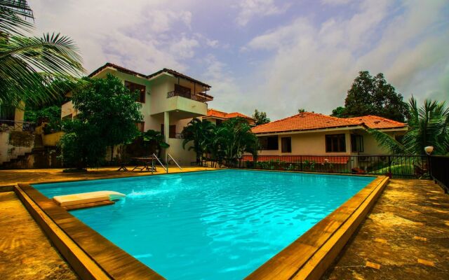 OYO 17402 Home Pool View 4BHK Villa Britona