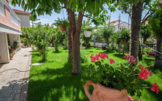 Rooms Nadica