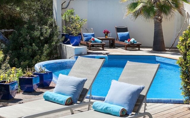 Mallorca front line property sea access