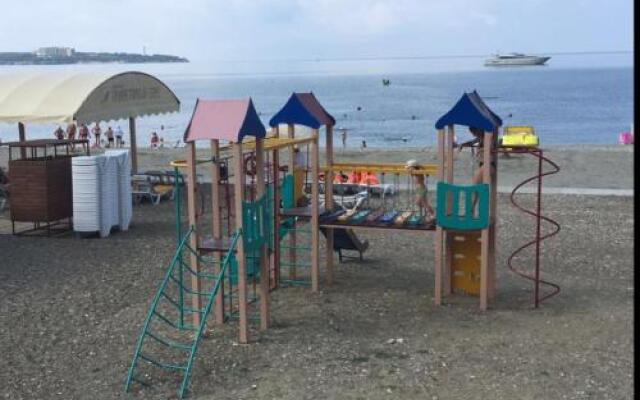 Гостевой Дом на Изумрудной — фото