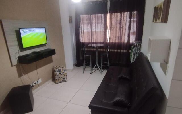 C207- Apto 1 dorm TV Smart e WIFI