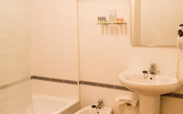 Casa Palacio de Los Leones