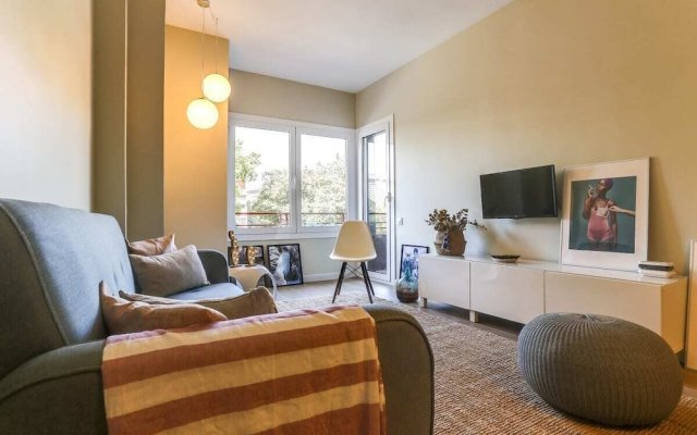 Stylish 4 Bed Apt In The Center