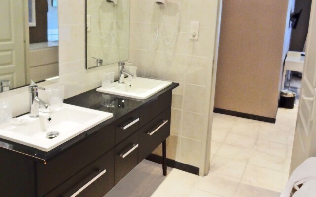 Hôtel Des Deux Sorru