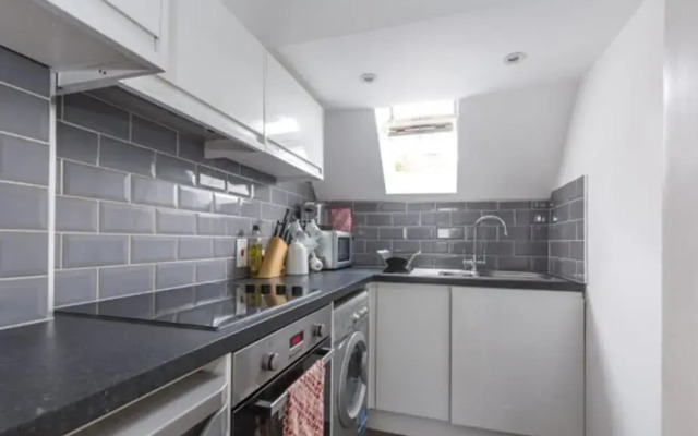 Eson2 - The South Kensington Loft