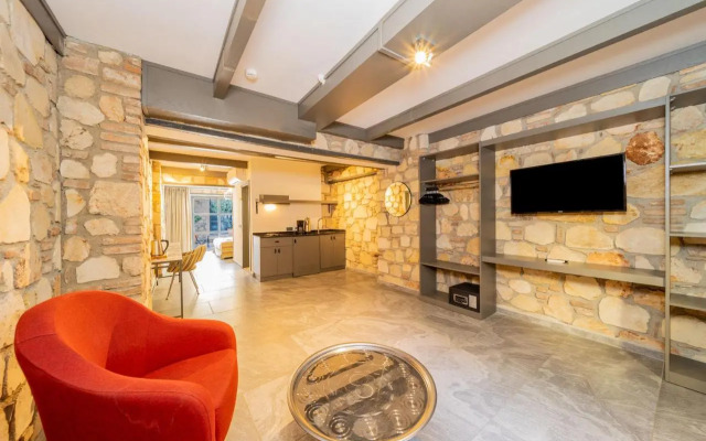 Fiore Garden Suites