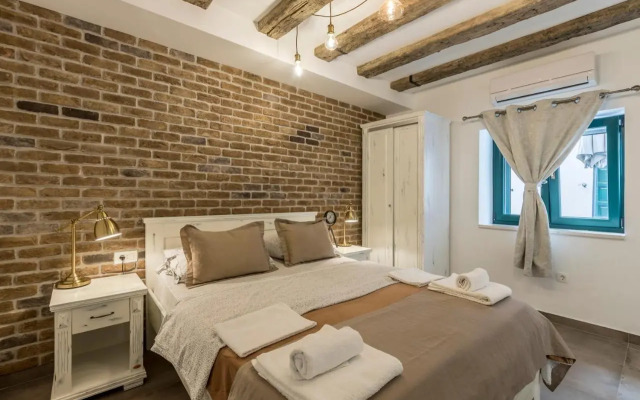 Studio Apartment Luka