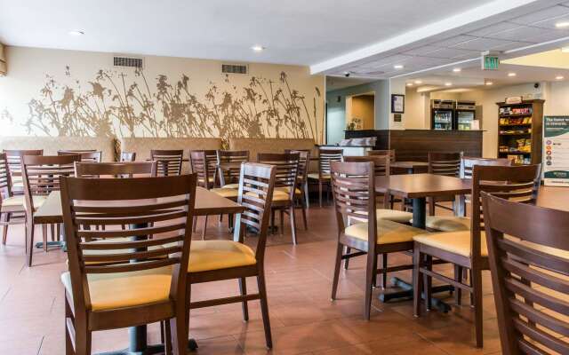 Sleep Inn & Suites Pittsburgh