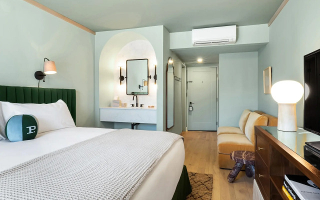 Palihotel Hollywood near Universal Studios