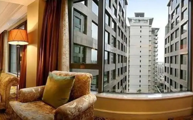 King Century Hotel