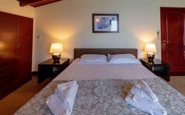 Beachfront Villa Benele