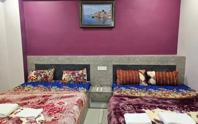 Goroomgo Kashi Inn Raj Ghat Varanasi