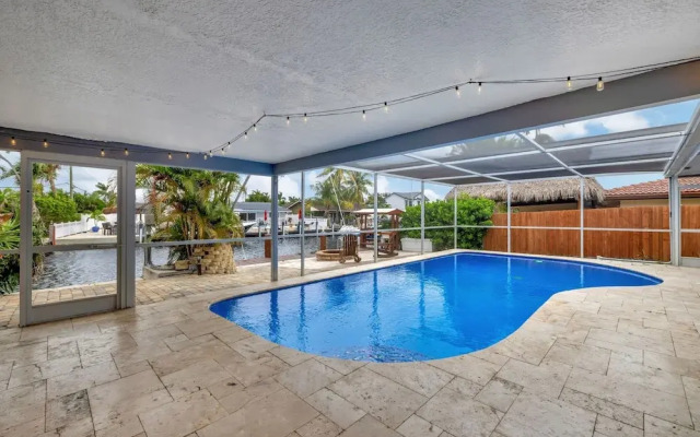 Waterfront Paradise Chic 3 BDR