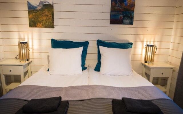 Arctic gourmet cabin