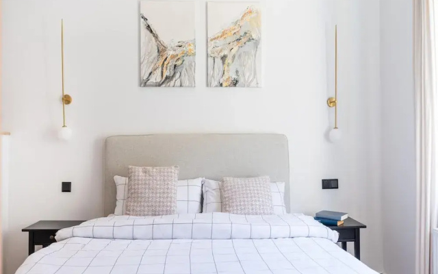 Modern Residences - Deluxe Studio on the Moselle