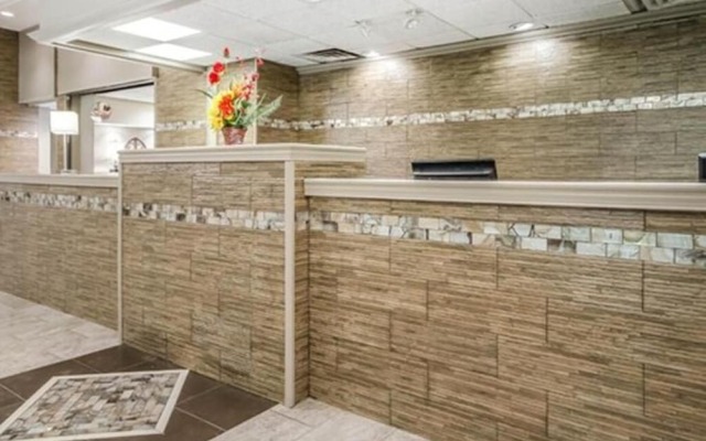 Holiday Inn Louisville-north (clarksville)