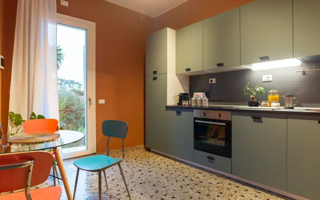 Br Apartments