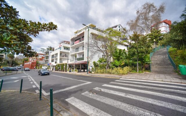 Lido View Holiday Apartment