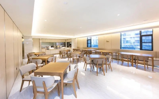 Ji Hotel Nanchang Bayi Square Yangming Dong Road