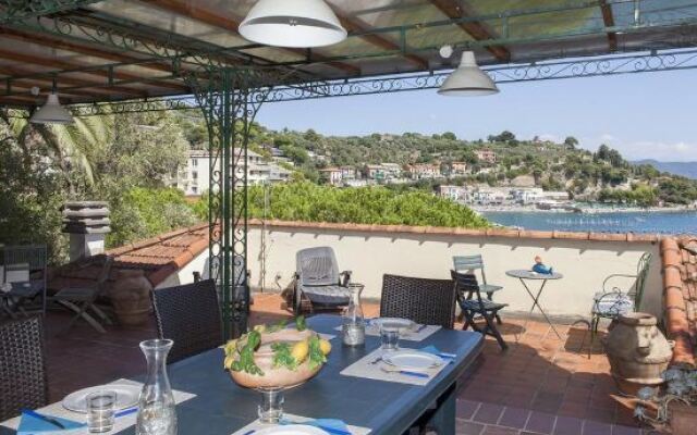 Holiday home Fiorita