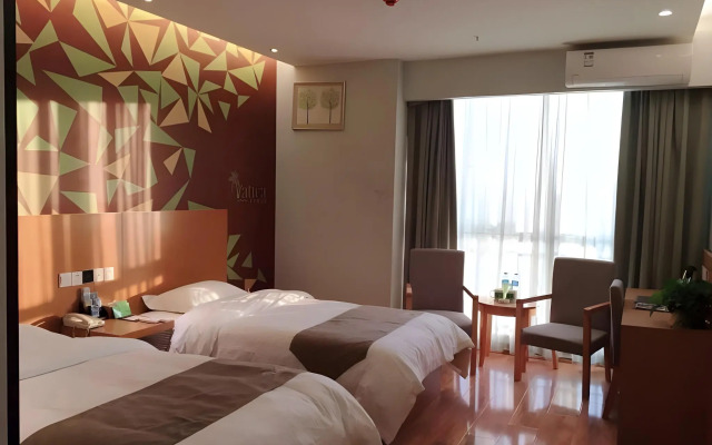 Vatica Jieshou City New Passenger Transport Center Hotel