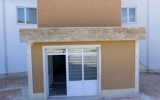 FM Luxury 1-BDR Apartment - White Lagoon in Apartcomplex Magnolia