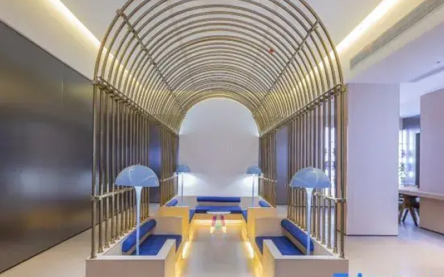 Nanyang WeShang Select Hotel (Jianshe West Road Railway Station Branch)