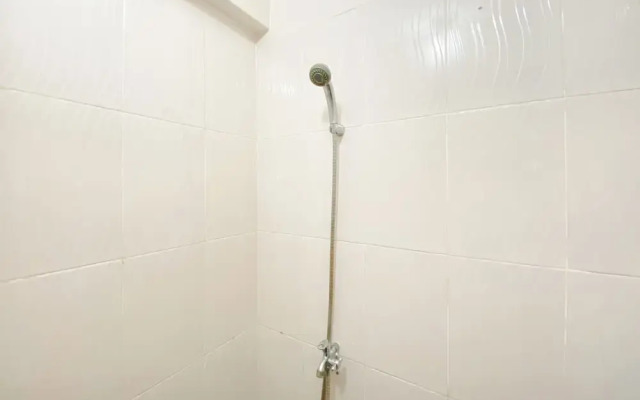 Modern Look 1Br At Cibubur Village Apartment