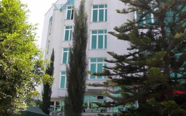 Lewi Hotel Piazza