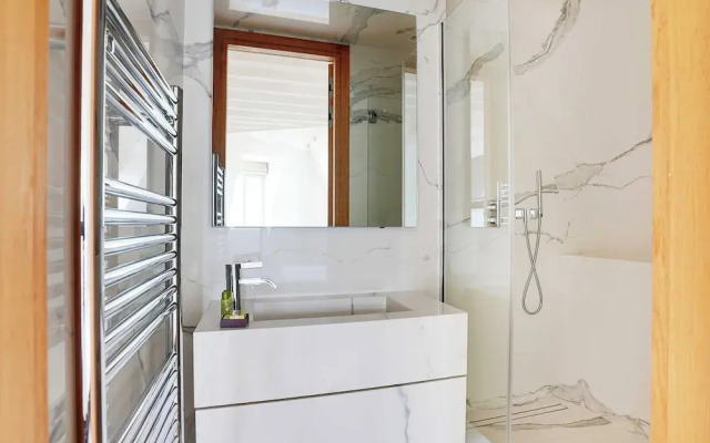 Designer Loft - 2bd/6p- Arc de Trimphe