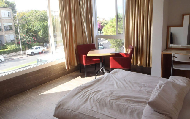 Marom Carmel Center Apartments