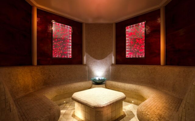 Sparkling Hill Resort and Spa - Adults-Only Resort