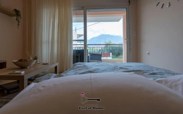 Feel at Home - Kalamata - Near the center