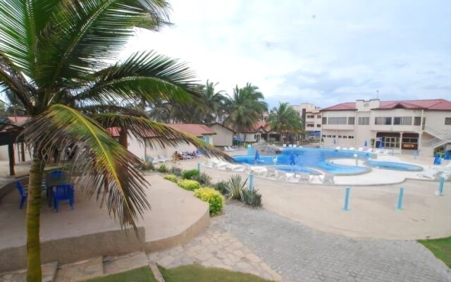 Ramada Resort Accra Coco Beach
