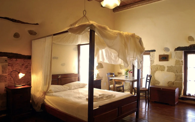 Elia Traditional Hotel & Spa