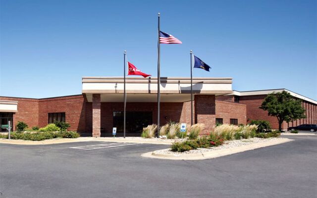 Salina Ambassador Hotel and Conference Center