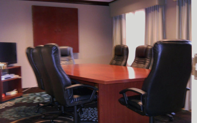 Staybridge Suites Columbus-Airport by IHG