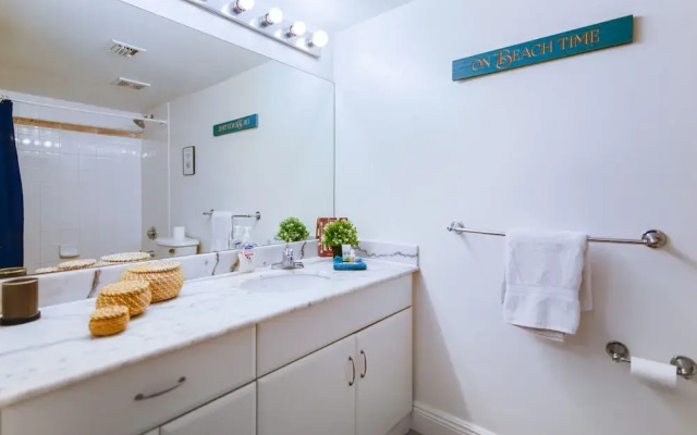 Wonderful 3BR Condo at Brickell