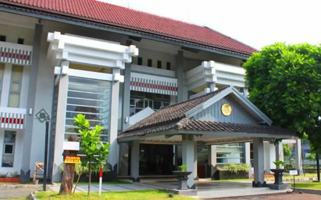 University Club Hotel UGM