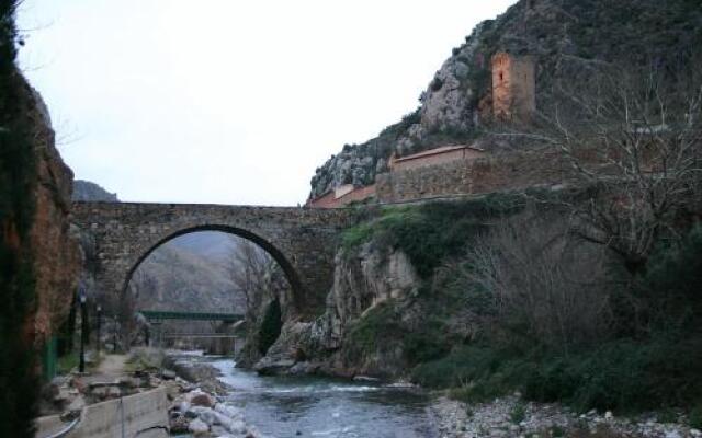 Las Pedrolas Hospederia