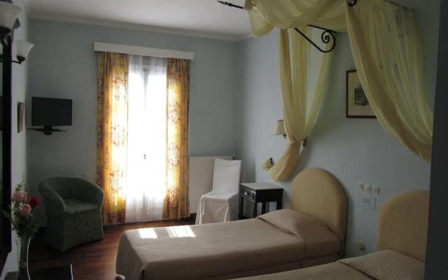 Levant Hotel