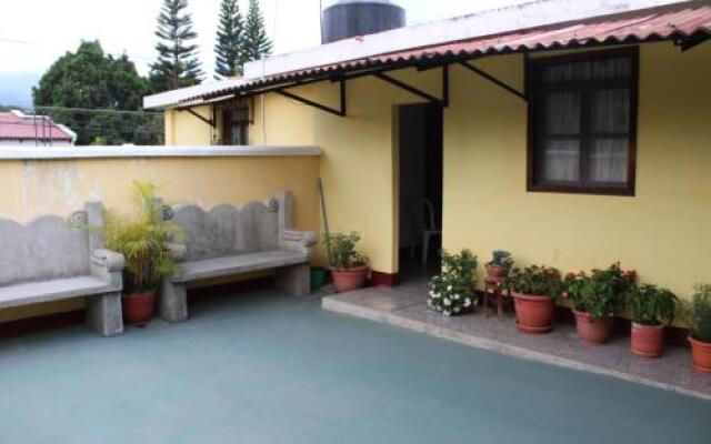 Casa de Lucrecia - local family homestay with 3 meals daily + wifi