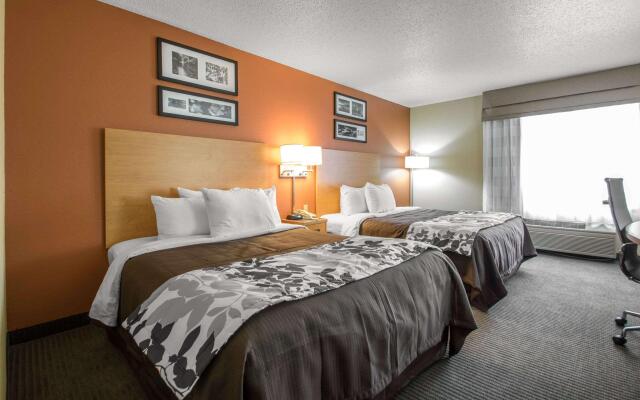 Sleep Inn & Suites Sheboygan I-43