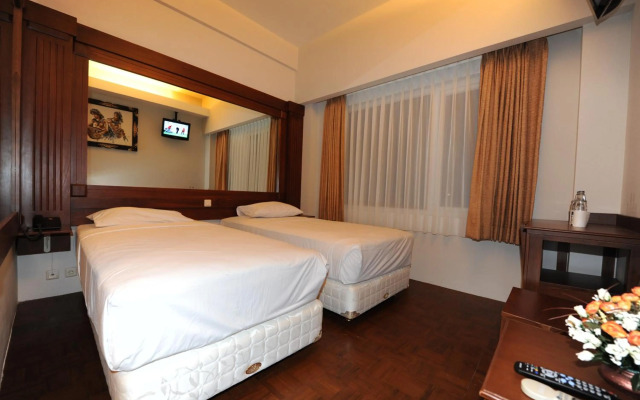 Wirton Dago Hotel